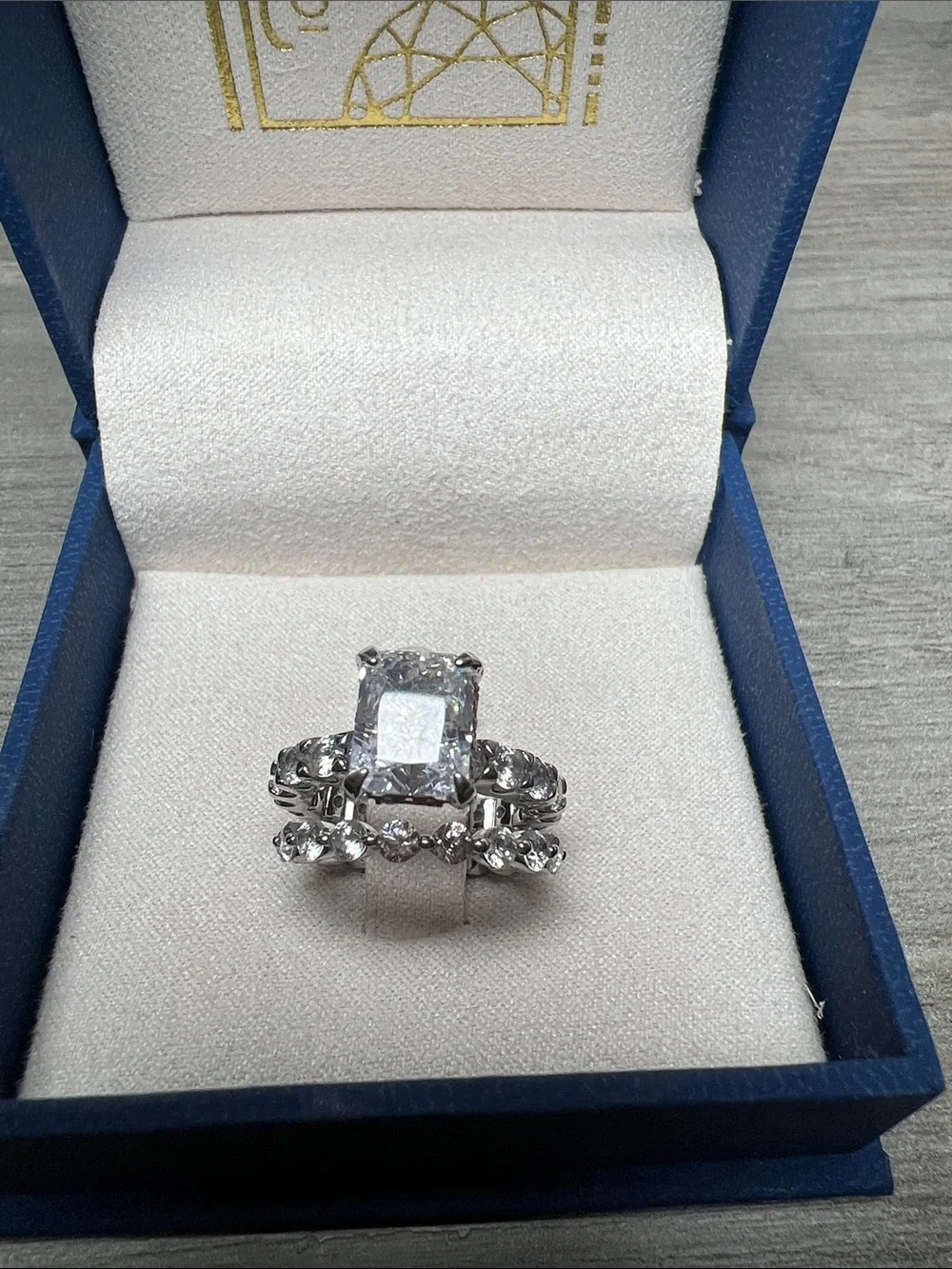 Italo Jewelry 4 Carat Cushion Cut Engagement Ring Infinity Set Size 4.5